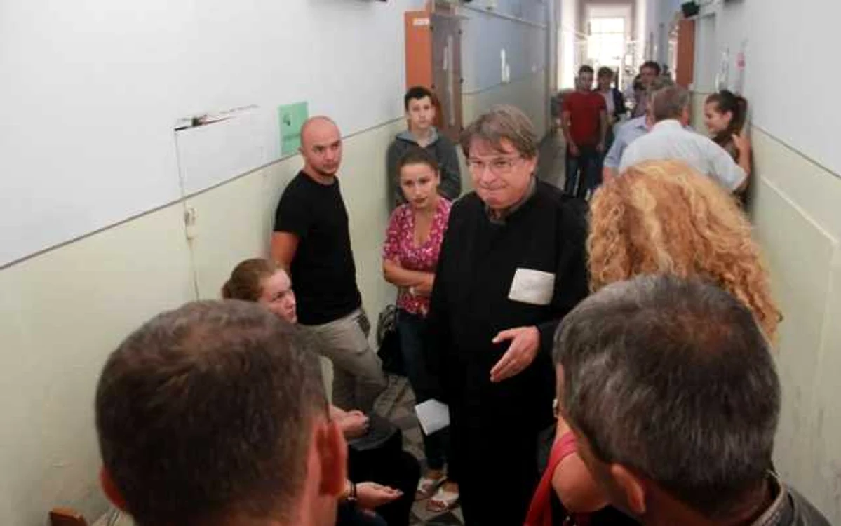 Elevii de la Stei au castigat procesul pe fond