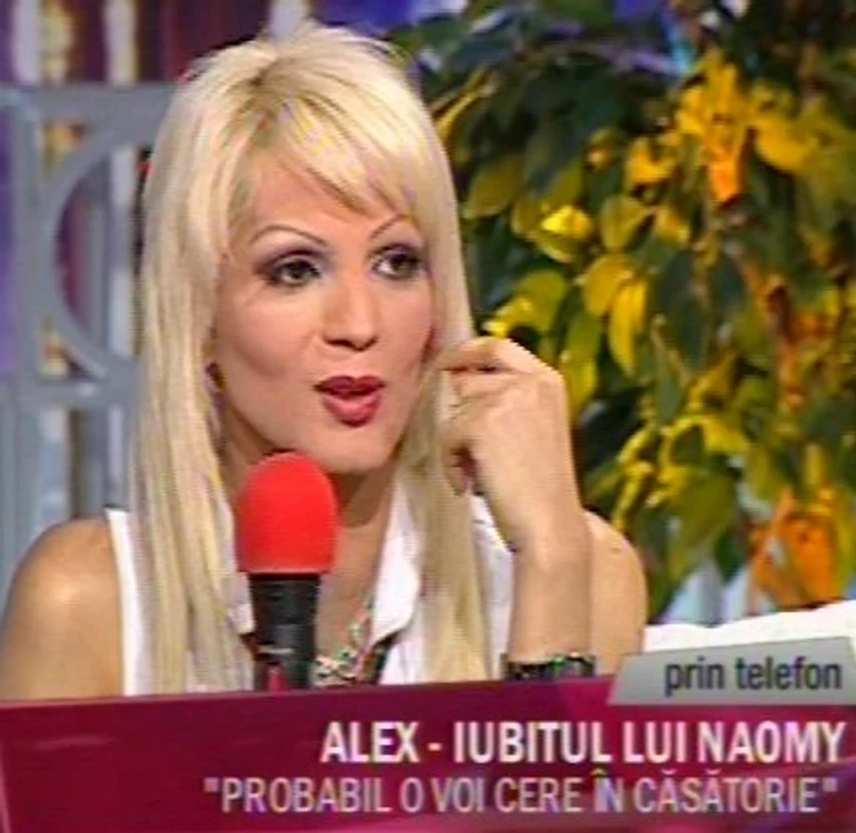 
    A primit inelul  