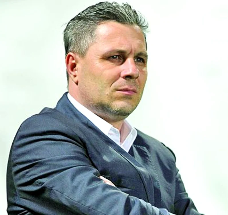 
    Marius Şumudică  