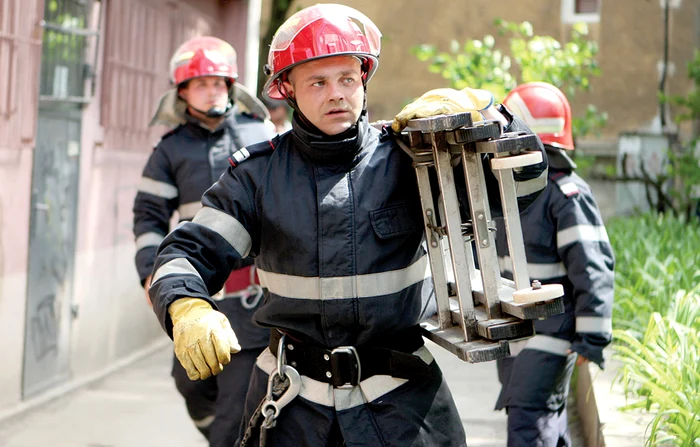 Nea Mărin și tânăra pe care a plătit-o pentru sex au fost amendaţi