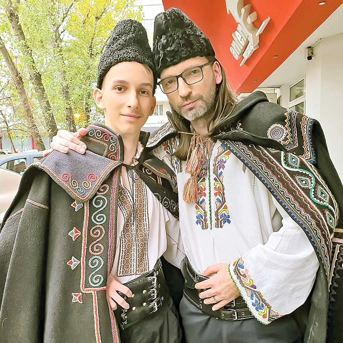 ”Fiul meu are muzica în sânge”, îl laudă Florin pe Daniel