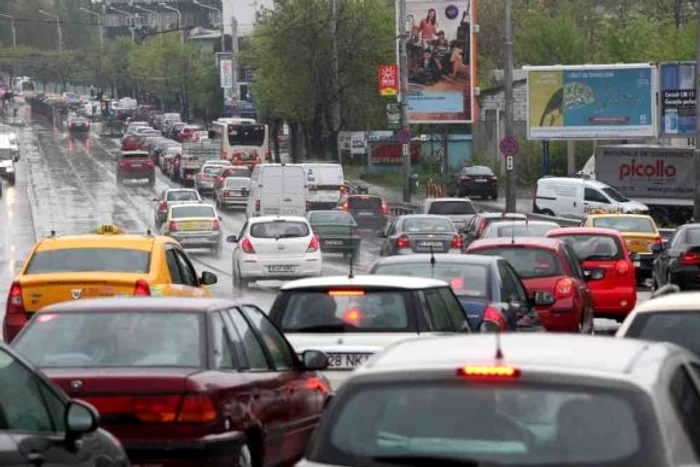 Traficul rutier din București va fi dat peste cap, în acest weekend