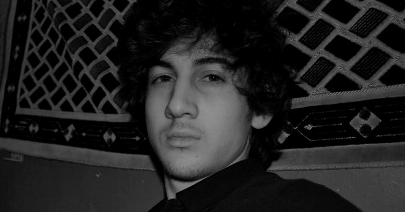 Djohar Ţarnaev a fost prins vineri seară, în timp ce se ascundea într-o barcă FOTO vk.com