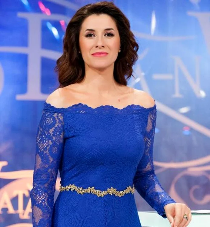 Iuliana Tudor realizează emisiuni tv de mai bine de 15 ani