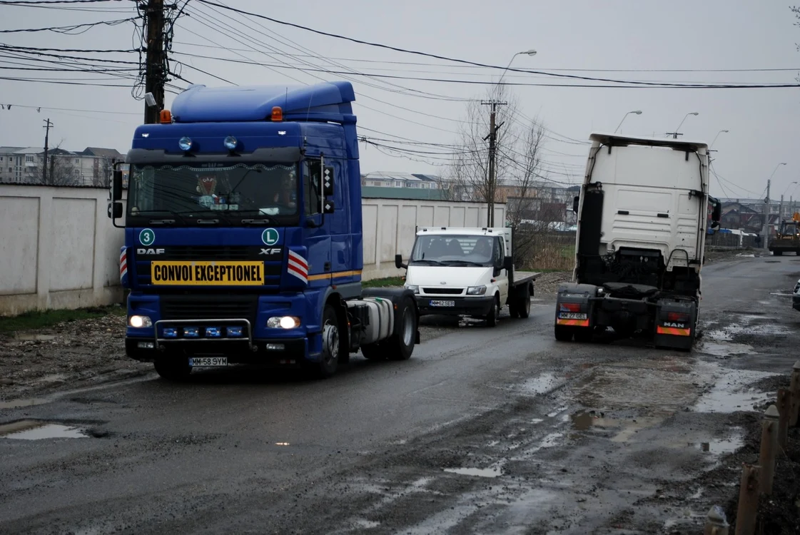 Strada Oborului arată ca după război Foto: Adevărul