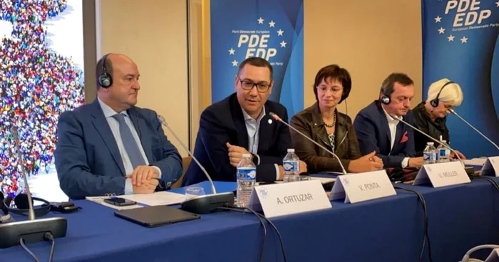 FOTO Facebook / Pro Romania