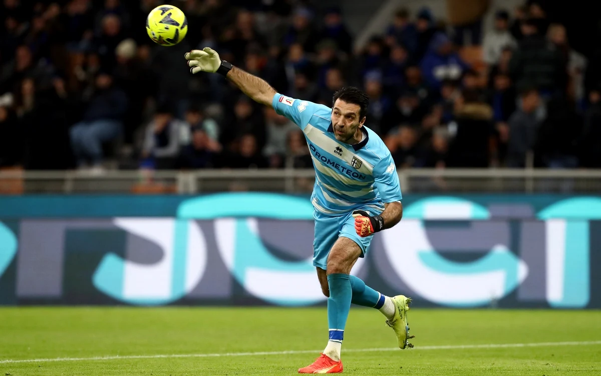 Gianluigi Buffon numără 28 de ani în „sportul rege” (FOTO: Getty Images)