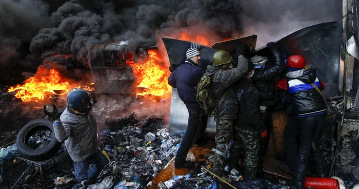 Puterea şi opoziţia din Ucraina promit să înceteze violenţele şi utilizarea forţei împotriva protestatarilor FOTO Reuters.