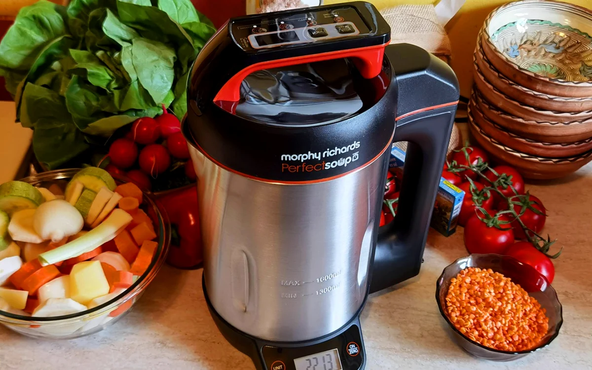 Morphy Richards Perfect Soup 501025. FOTO Adrian Pogîngeanu