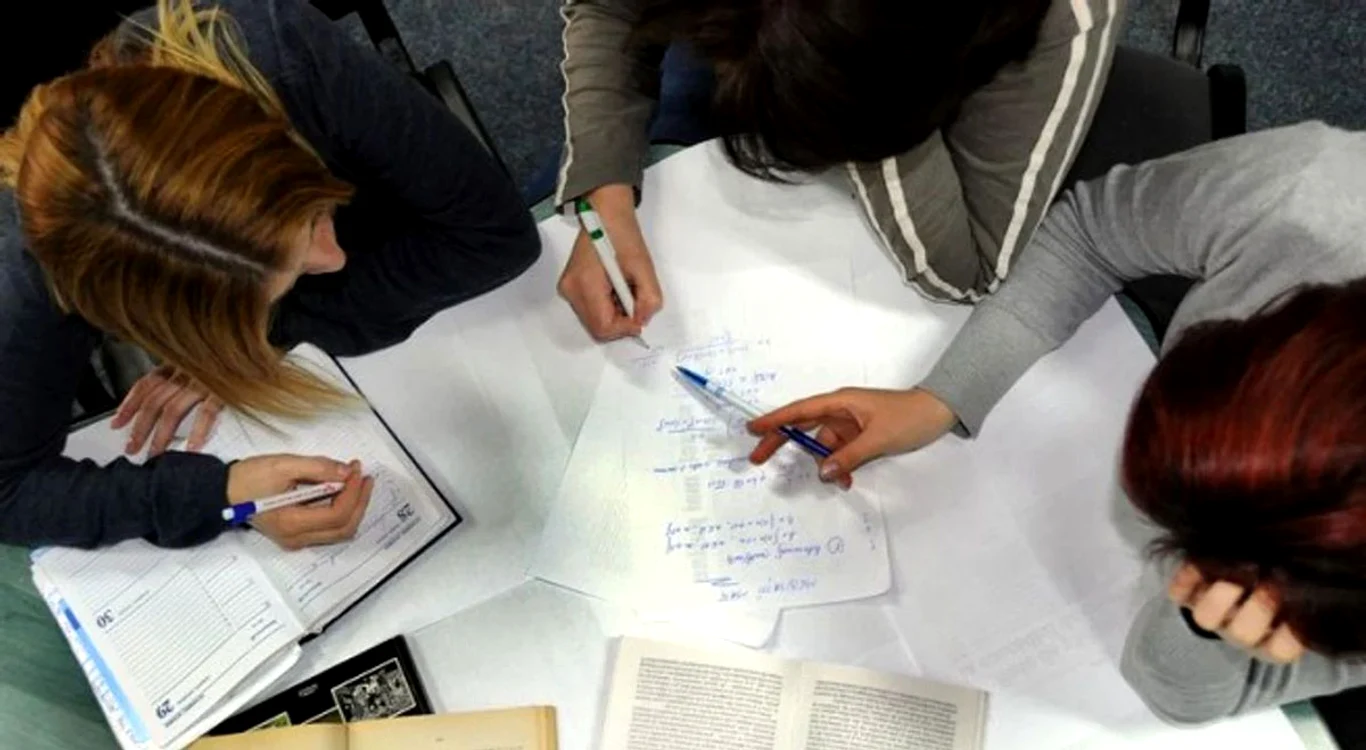 4 front meditatii caseta (1)b jpg