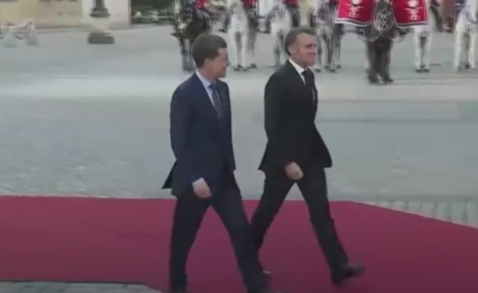 Nicușor Dan participă la dineul oficial al Regelui Danemarcei, alături de Emmanuel Macron și alți lideri europeni