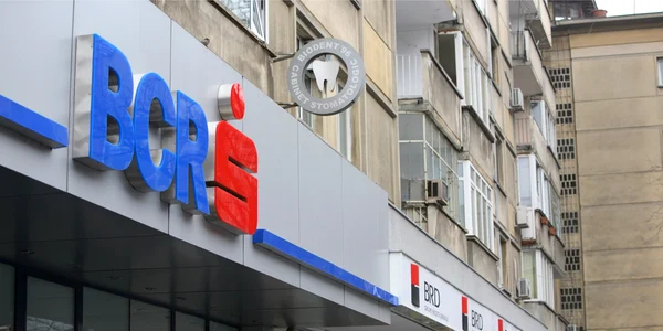 BCR concediază 5% din salariaţii obişnuiţi şi 20% din cei cu funcţii înalte