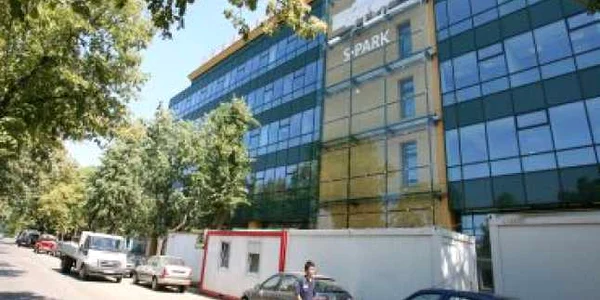 Creşte rata de neocupare a spaţiilor de birouri din Bucureşti