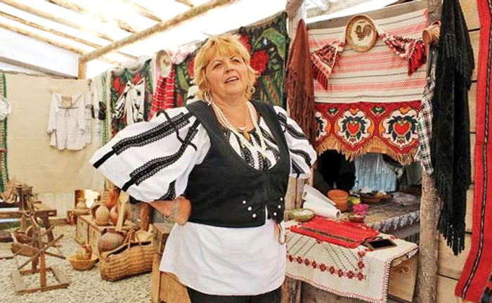 
    Şi cântăreţul Ştefan Stan  a trecut pe la stână  