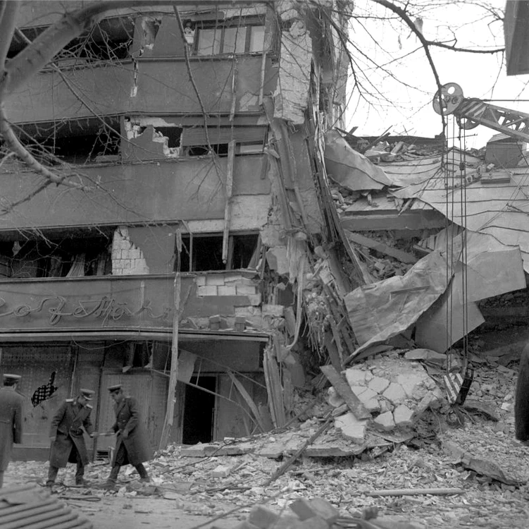 Cutremurul din 1977 a mutilat Bucureştiul. (Arhiva Click!)