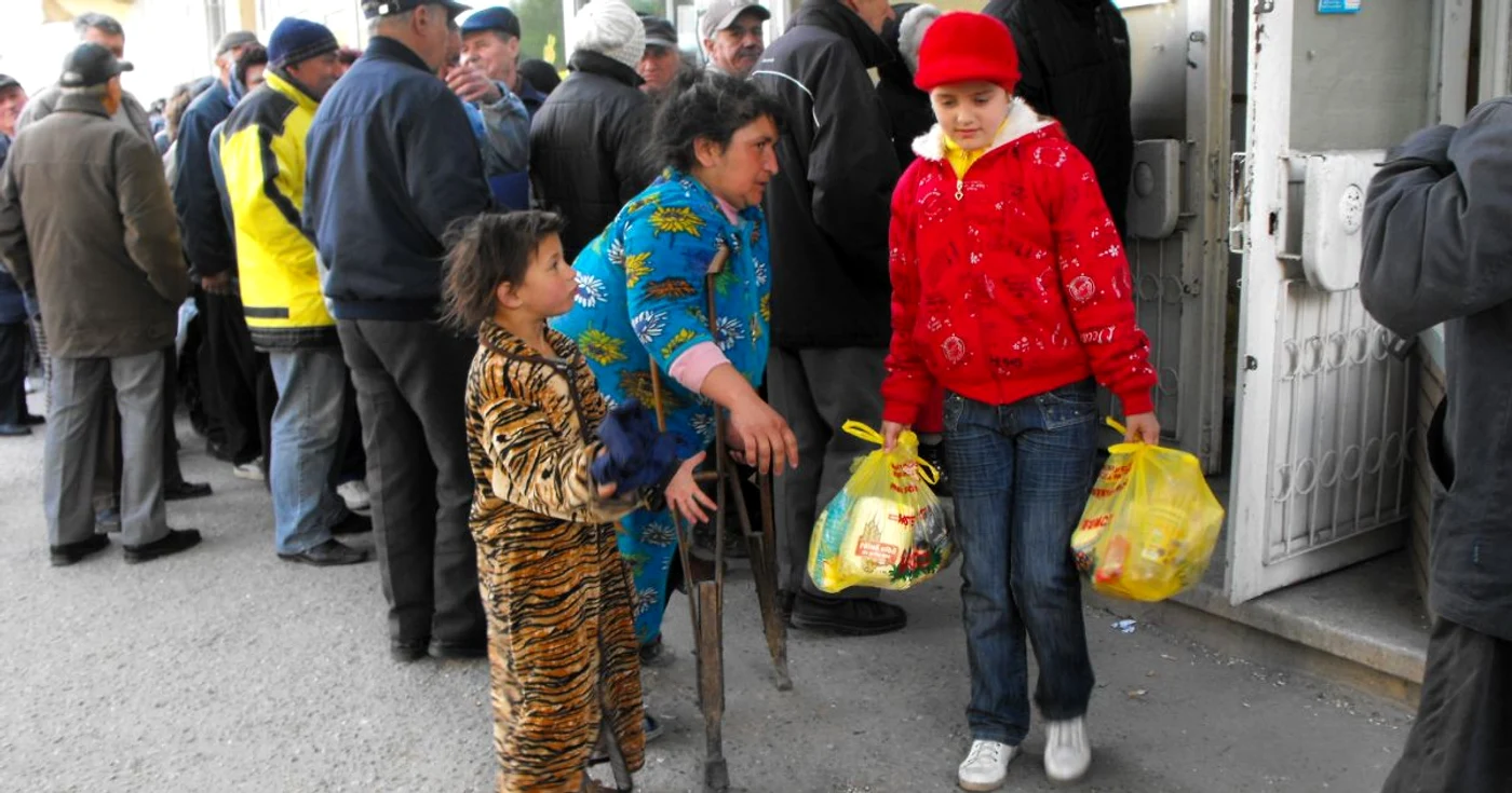 Copiii vor primi cadouri doar de Crăciun