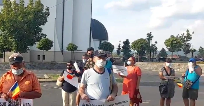 Protest anti-USR la Râmnicu Vâlcea Foto Adevărul