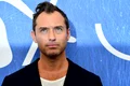 Jude Law, în vârstă de 46 de ani, e printre actorii cu cele mai mici penisuri jpeg