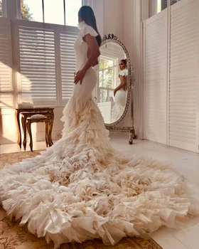 Prima rochie purtată de J LO jpg