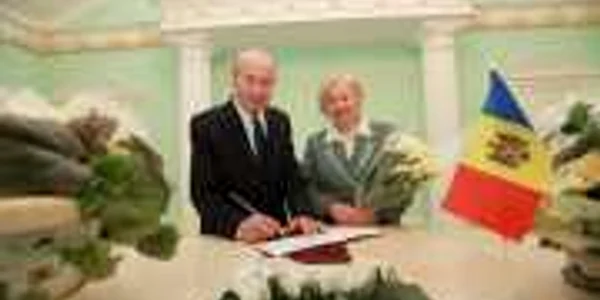 65 de cupluri revin la Primărie