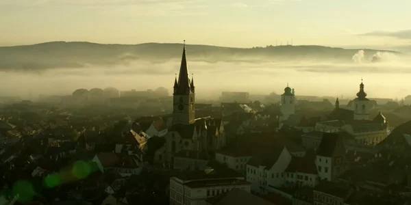 Panoramă asupra centrului istoric al Sibiului Foto You Tube jpg