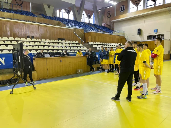 Elevii lui Xavi Pascual au avut o evoluție mai bună în a doua partidă cu Turcia (Foto: FRH)