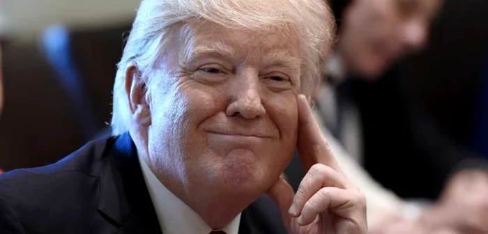 Donald Trump a părut mulţumit de modul în care au reacţionat membrii cabinetului său Foto: EPA