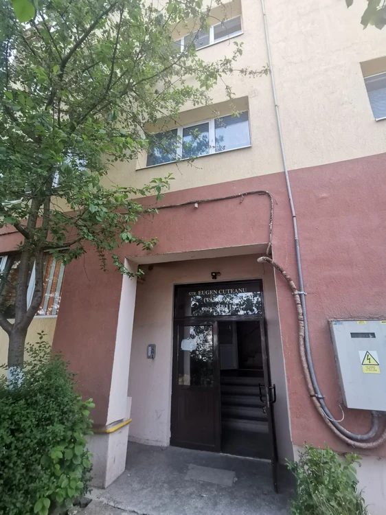 Blocul în care a copilarit Iulia 