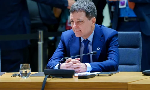 FOTO Facebook / Nicușor Dan