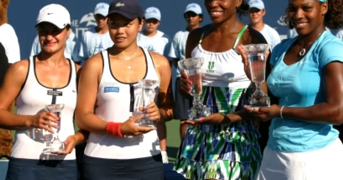 TENIS: Monica Niculescu şi Yung Chan învinse de surorile Williams