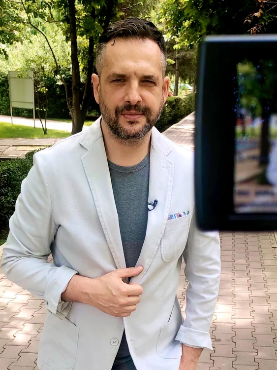 4 madalin ionescu emisiune metropola tv 2 jpg jpeg