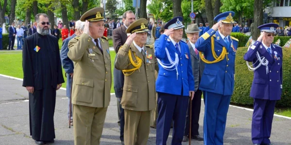Manifestare de Ziua Veteranilor de Război la Bacău