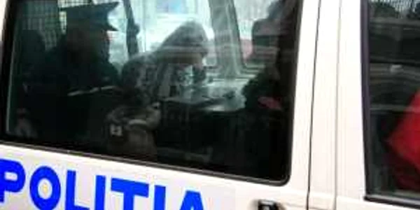 Suspectul a fost reţinut de anchetatori Foto. Adevărul