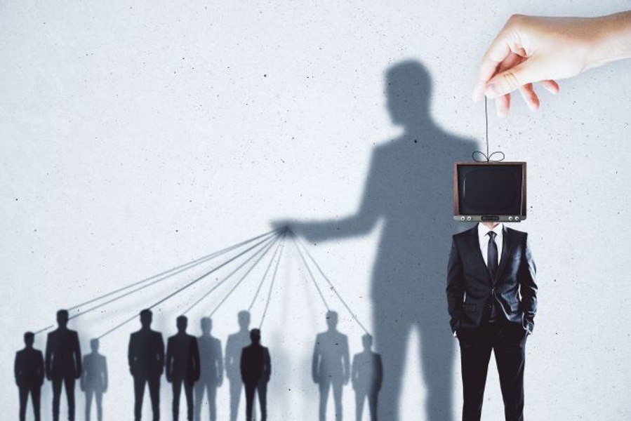 România, vizată de o campanie de manipulare cu caracteristici rusești. Avertismentul MAE