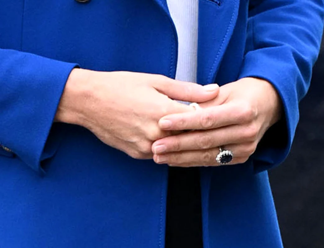 Inelul de logodnă purtat de Kate Middleton