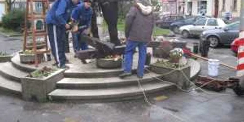 Lucrările sunt în toi