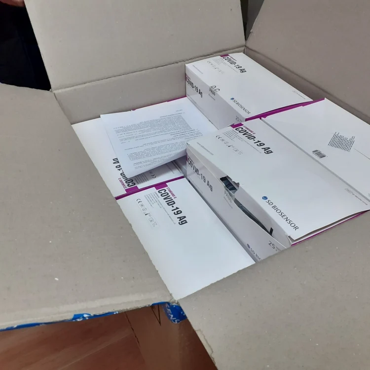 Testele primite încă nu au fost folosite, deşi şcoala a trecut printr-o situaţie în care testarea ar fi fost de mare ajutor FOTO: Adevărul