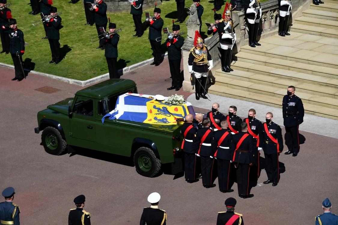 Inmormantarea printului Philip duce de Edinburgh 17 aprilie 2021 sicriu cosciug masina mortuara FOTO Getty Images