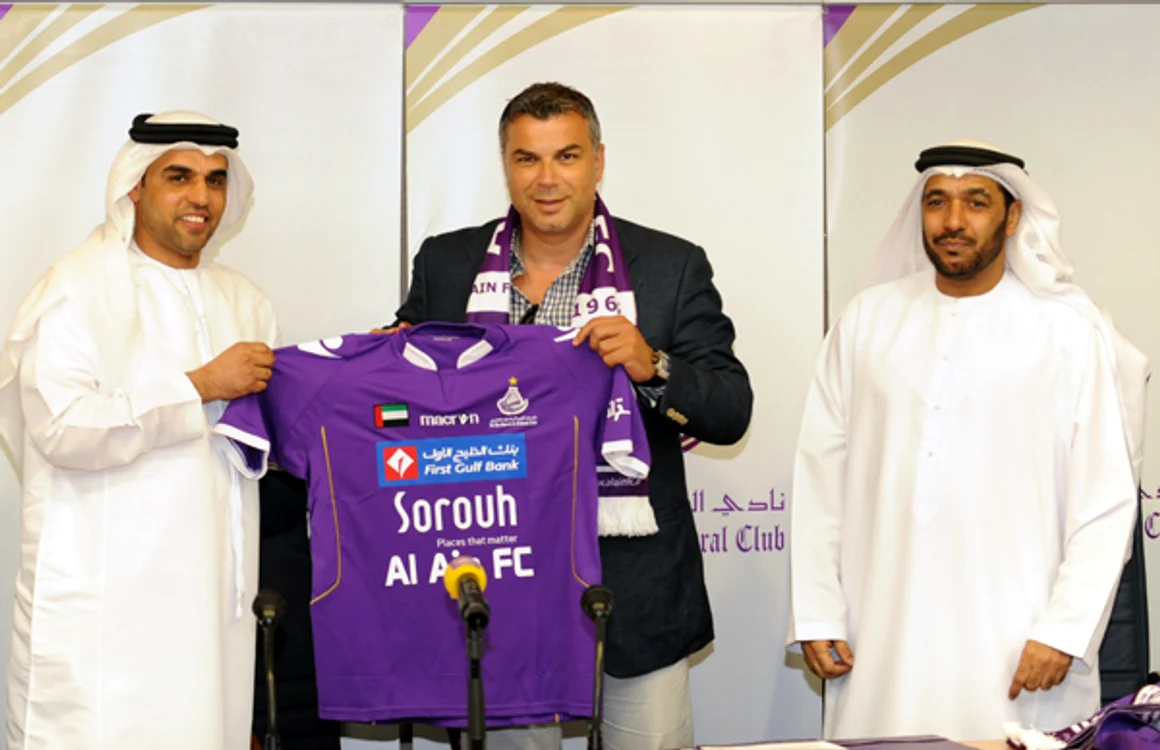 Cosmin Olăroiu, cu tricoul lui Al-Ain