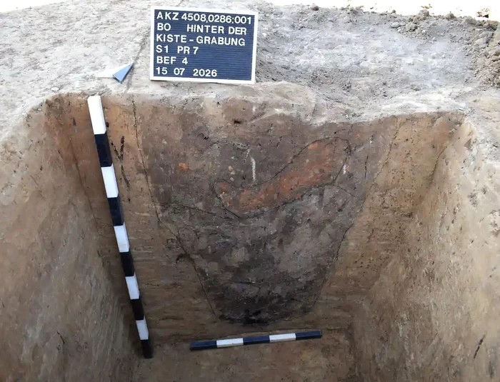 Un șanț neobișnuit de scurt i-a nedumerit pe arheologi (© LQArchaeologie)