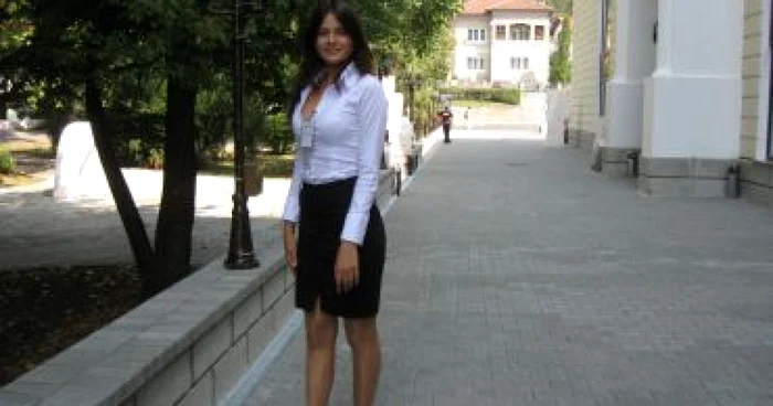 Râmnicu Vâlcea: Livia Nemţanu conduce Clubul de Voluntariat Interact