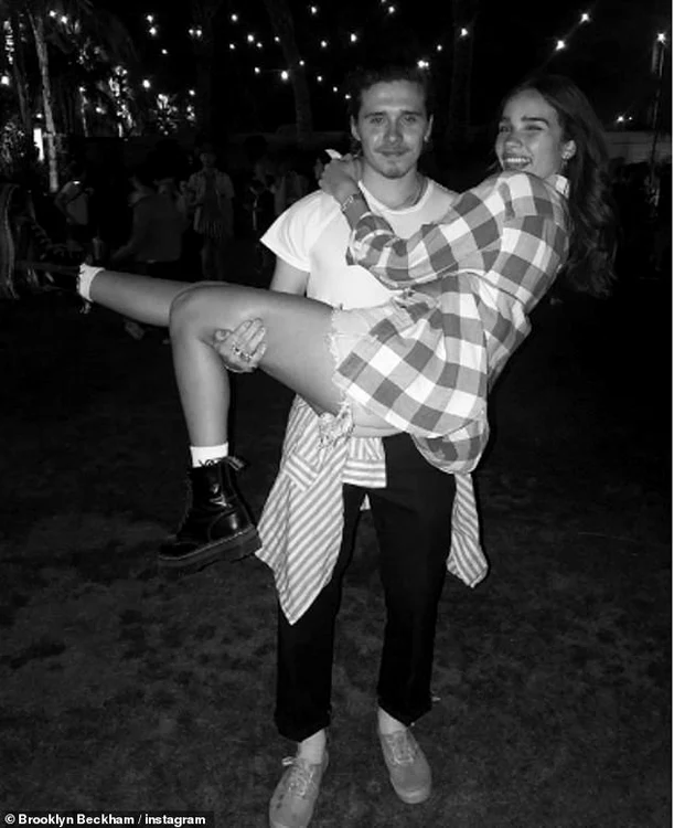 Brookyn Beckham şi Hana Cross formează un cuplu din luna decembrie, 2018 