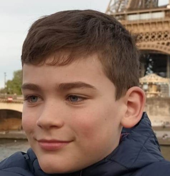 Copil de nouă ani, dispărut din Timișoara. A plecat de la after school şi nu a mai ajuns acasă