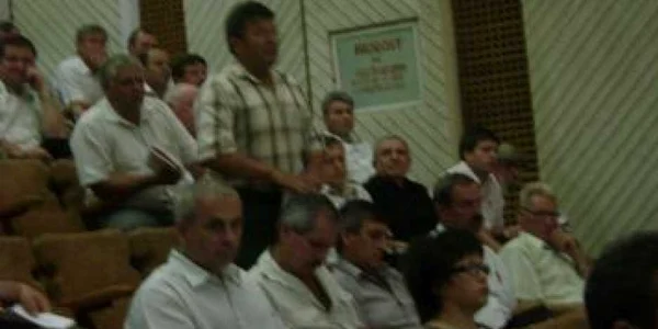 Satu Mare: Primarii din judeţ au discutat cu prefectul Radu Giurcă problema închiderii depozitelor de deşeuri