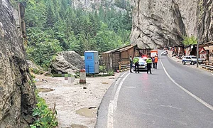 foto   turist lovit stanca jpg