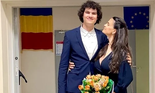 Anca Serea, alături de fiul cel mare, David, din prima căsnicie Sursa: Instagram 