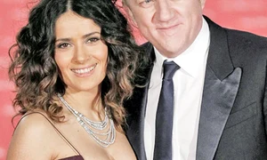 A lăsat o pentru  Salma Hayek jpeg