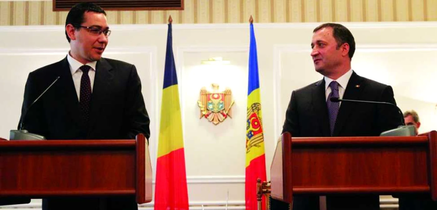 Victor Ponta în prima sa vizită oficială la Chişinău