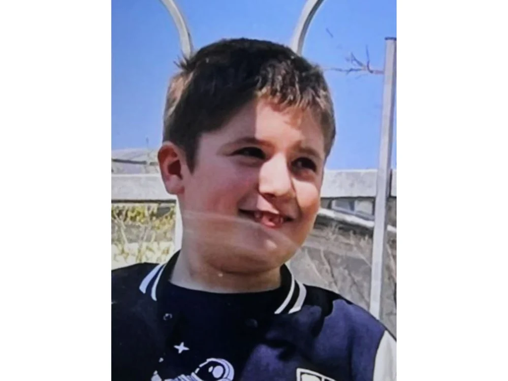 Un băiat de 11 ani din Sectorul 3 a fost dat dispărut. Poliția a emis mesaj RO-ALERT