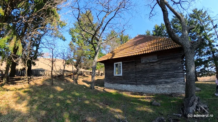 Școala din Urșici. Foto Daniel Guță. ADEVĂRUL